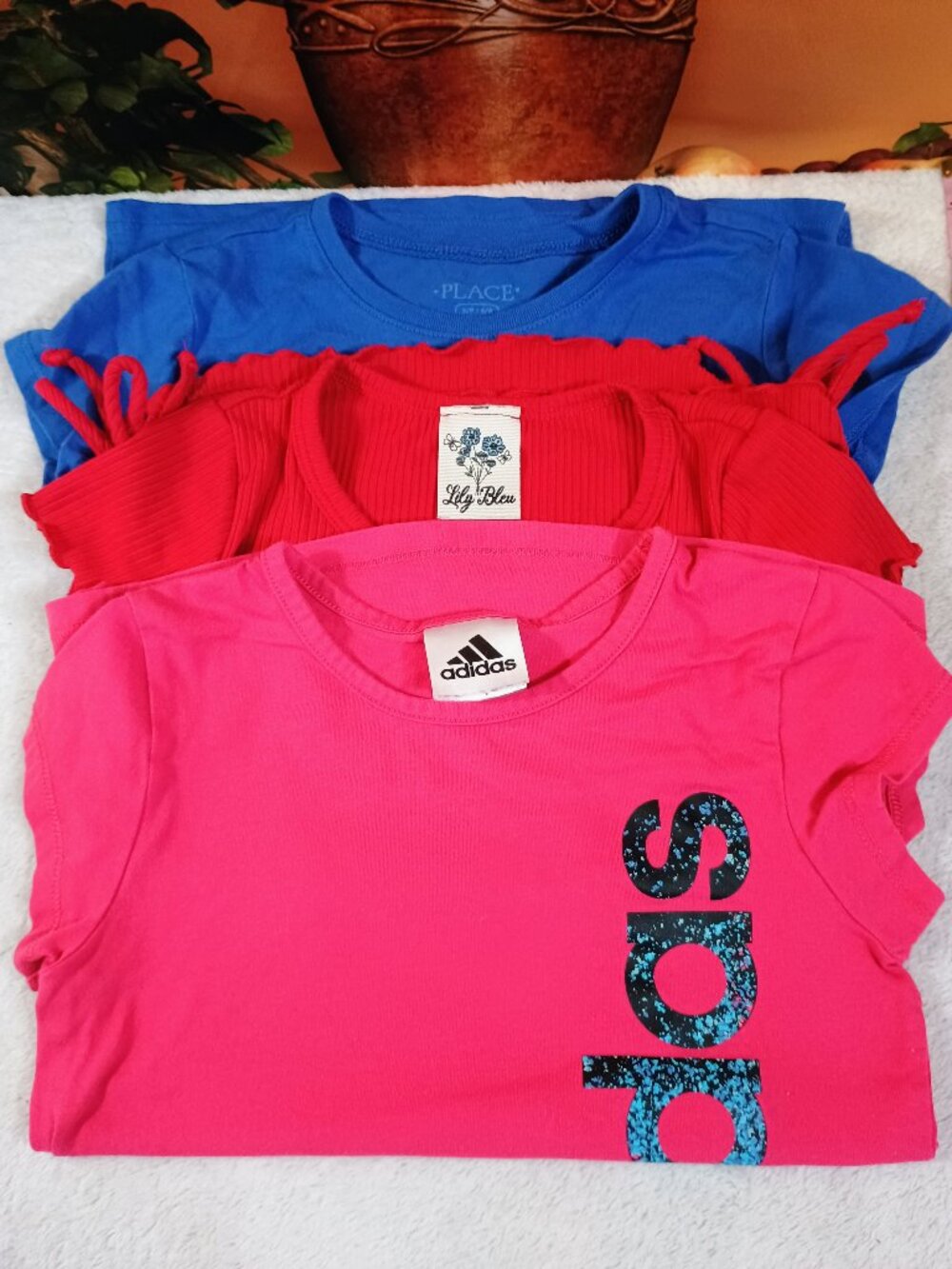 EUC Bundle-3pc Girls Sz 5 Adidas Athletic, Panda, & Smiley Face T-Shirts